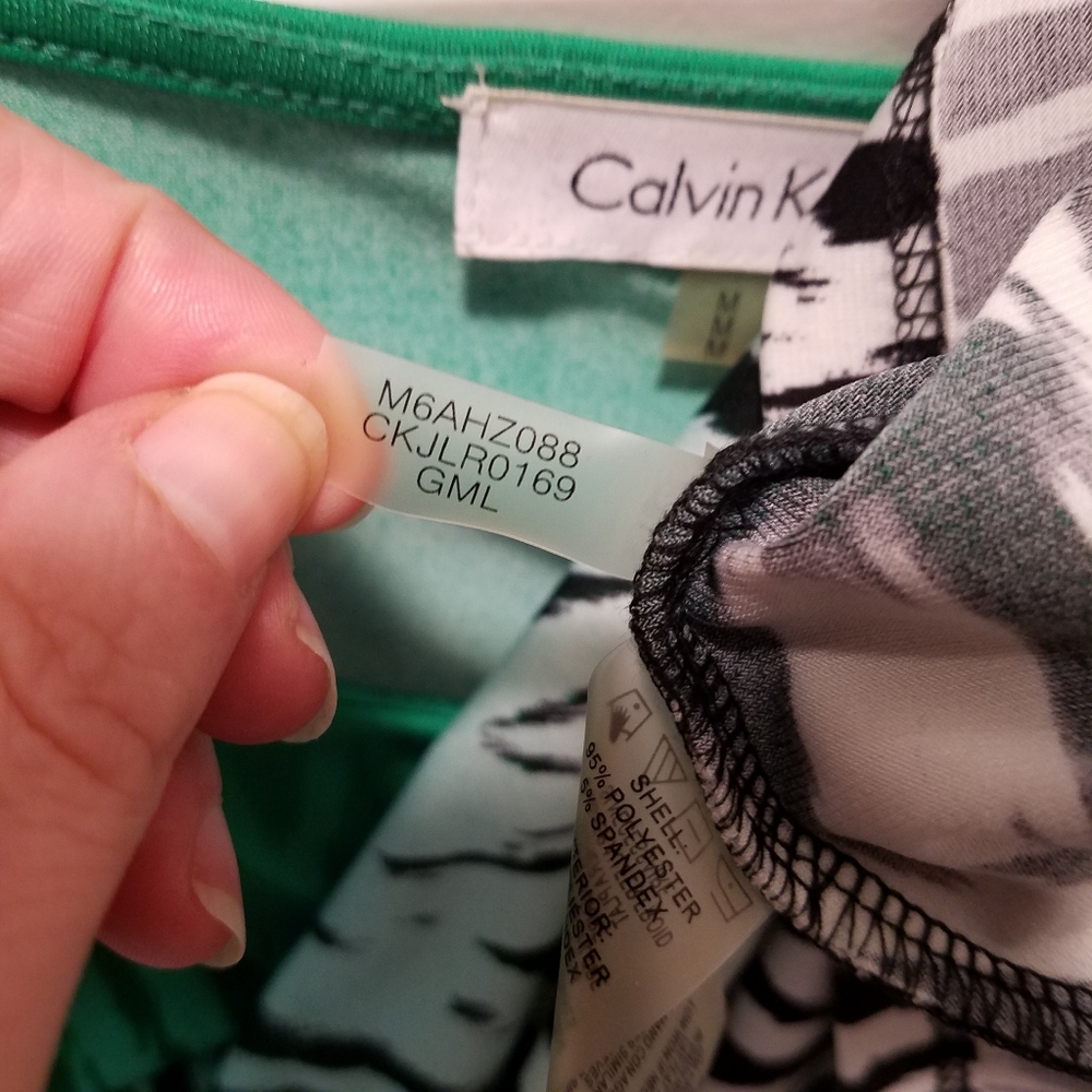 Calvin Klein_Eyelete Mixed Pattern Top - Picture 7 of 9